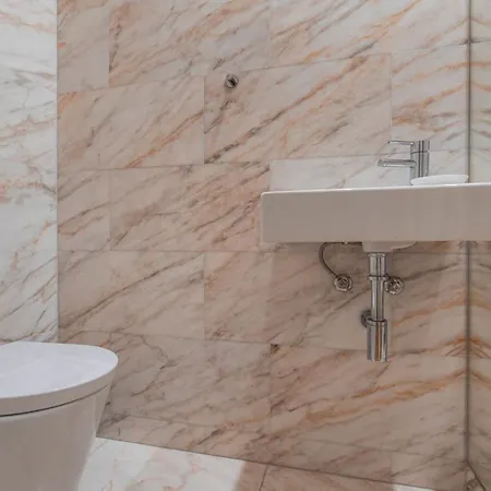 Gate To By Lovelystay * Лиссабон